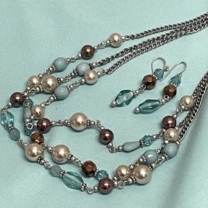 16-18” three-strand necklace with earrings